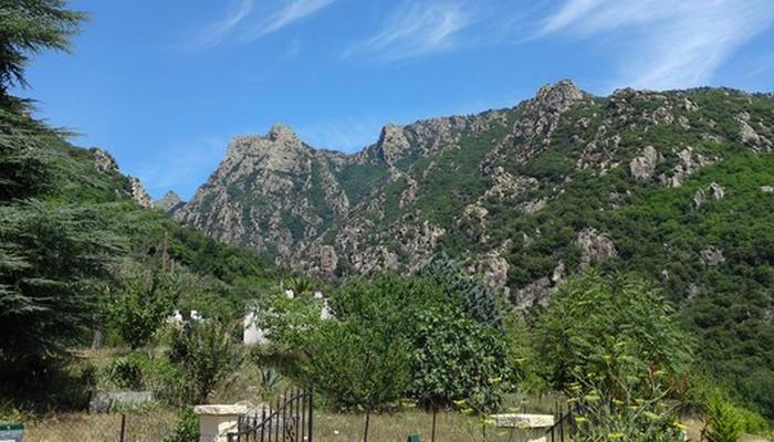 http://6666occitane.fr/images/slide_accueil/071-massif-caroux.jpg